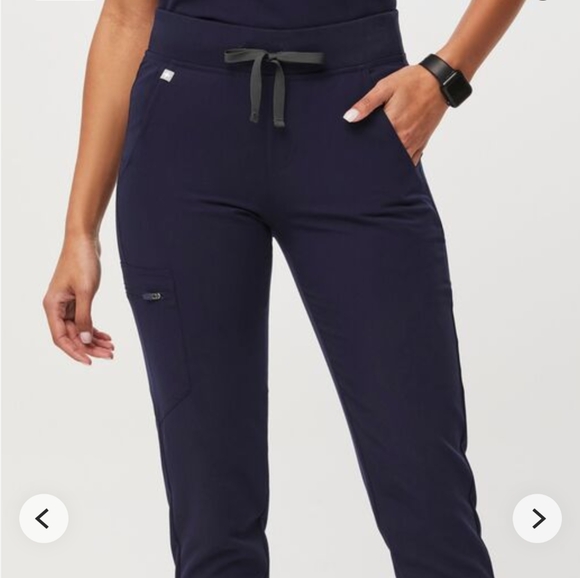 Figs Zamora Jogger Scrub Pants - Picture 1 of 4